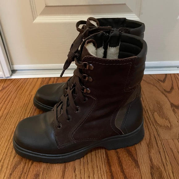 Naturalizer Aspen Leather Winter Boot - Picture 3 of 7